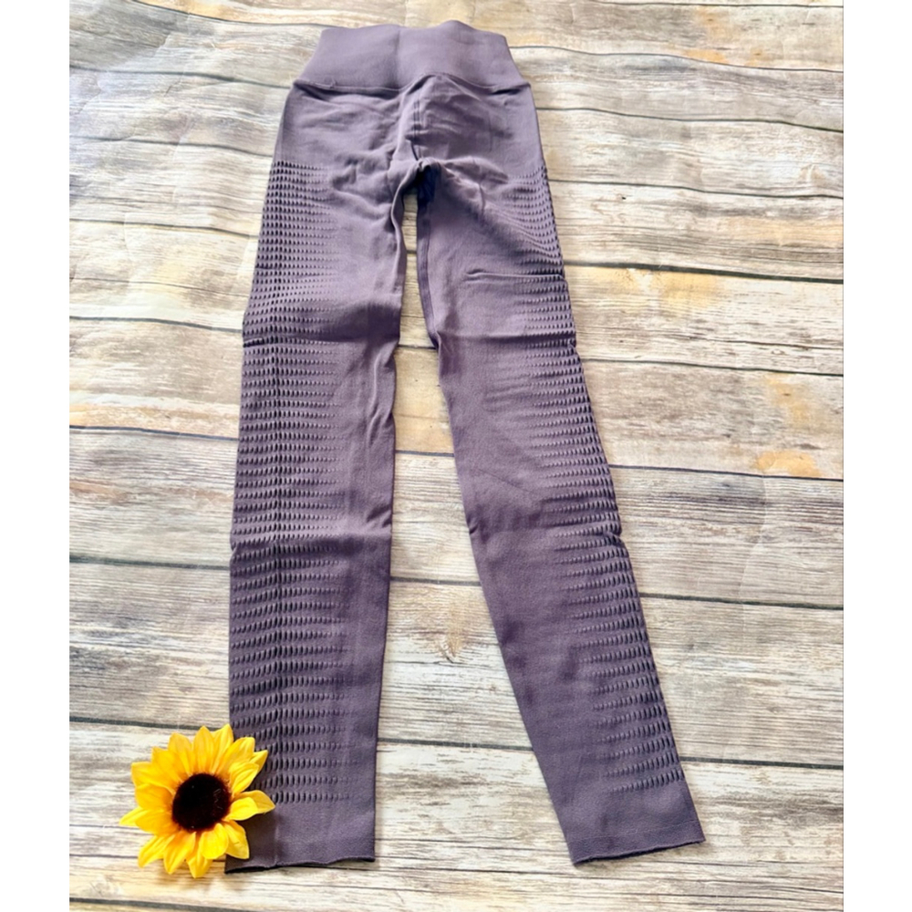 FABLETICS ATHLETIC LEGGINGS - Picture 1 of 4
